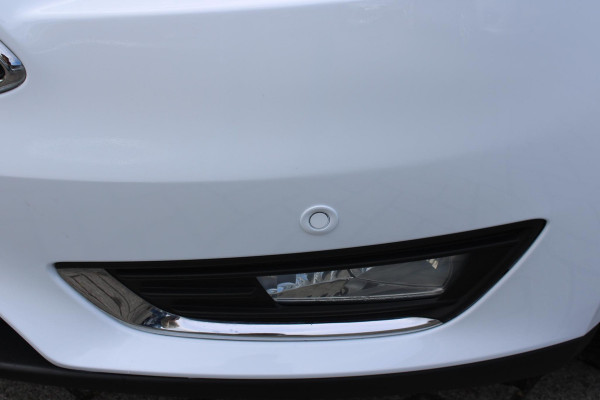 Ford FOCUS Wagon 1.0 EcoBoost Titanium | Navigatie | Climate Control | Cruise Control | Lichtmetalen Velgen | Voorruitverwarming