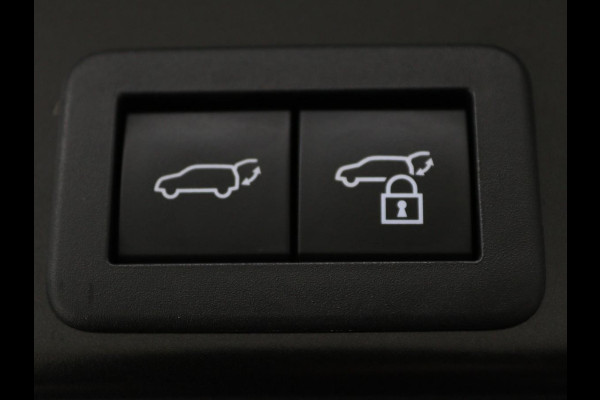 Toyota Yaris Cross 1.5 Hybrid Adventure | Stoel & stuurverwarming | Head-Up | Matrix LED | Carplay | Camera | JBL Sound | Keyless | Navigatie | Adaptive cruise | Climate control