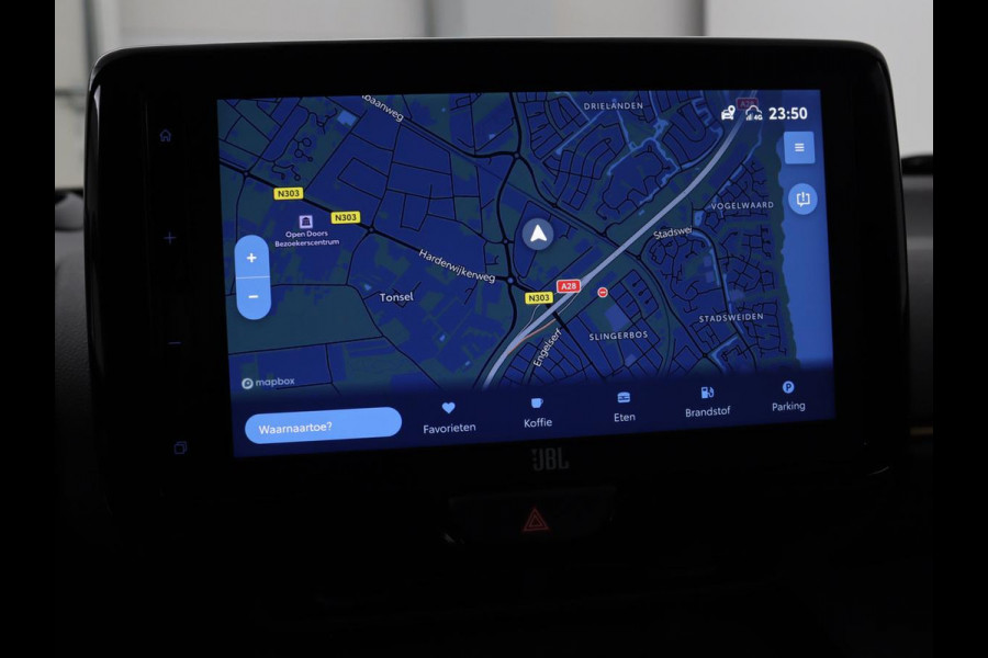 Toyota Yaris Cross 1.5 Hybrid Adventure | Stoel & stuurverwarming | Head-Up | Matrix LED | Carplay | Camera | JBL Sound | Keyless | Navigatie | Adaptive cruise | Climate control