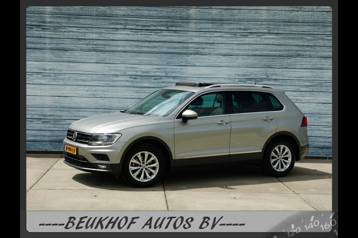 Volkswagen Tiguan 1.5 TSI ACT Business Trekhaak Carplay Panorama Volkswagen Tiguan 1.5 TSI ACT Business Trekhaak Carplay Panorama