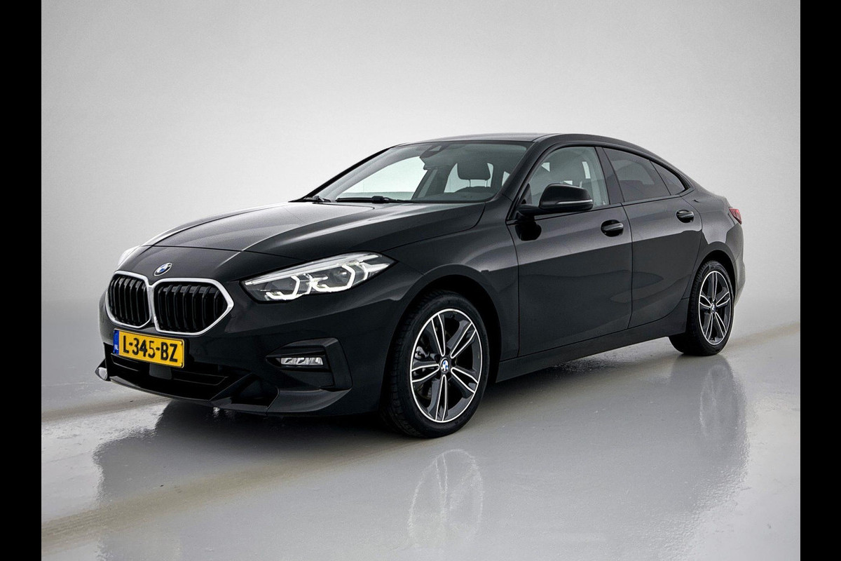 BMW 2 Serie Gran Coupé 218i Corporate High Executive Automaat (NAVIGATIE, LED, STUURBEDIENING, 1e EIGENAAR, GOED ONDERHOUDEN) BMW 2 Serie Gran Coupé 218i Corporate High Executive Automaat (NAVIGATIE, LED, STUURBEDIENING, 1e EIGENAAR, GOED ONDERHOUDEN)