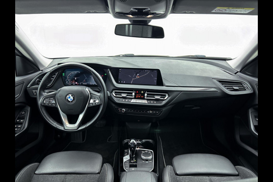BMW 2 Serie Gran Coupé 218i Corporate High Executive Automaat (NAVIGATIE, LED, STUURBEDIENING, 1e EIGENAAR, GOED ONDERHOUDEN)