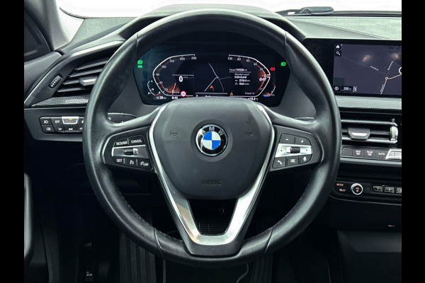 BMW 2 Serie Gran Coupé 218i Corporate High Executive Automaat (NAVIGATIE, LED, STUURBEDIENING, 1e EIGENAAR, GOED ONDERHOUDEN)