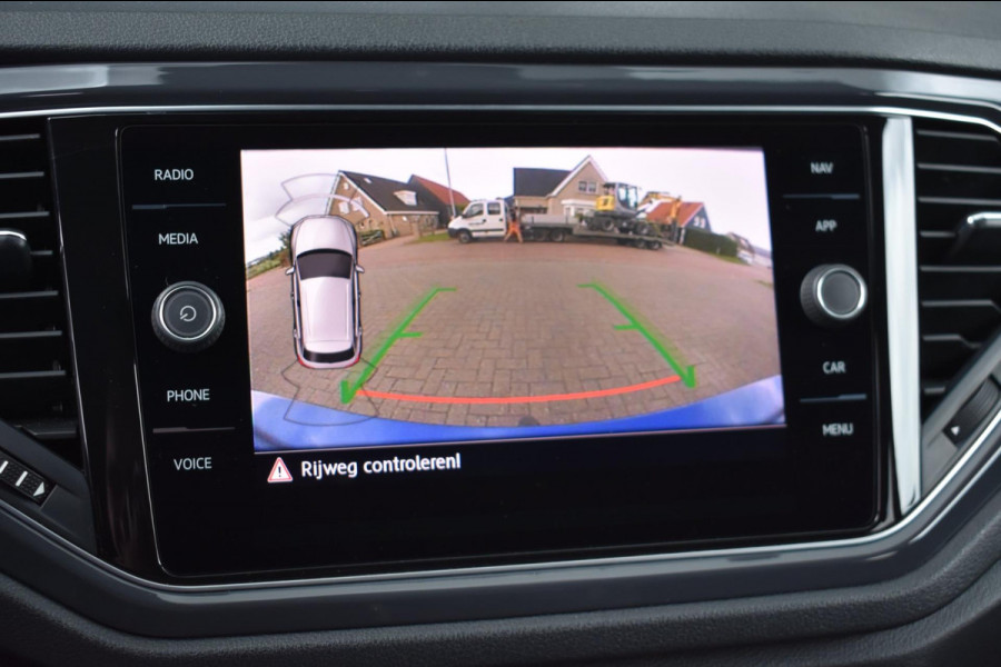 Volkswagen T-Roc 1.0 TSI Sport | VIRTUAL COCKPIT | TREKHAAK | CAMERA | NAP | DAB