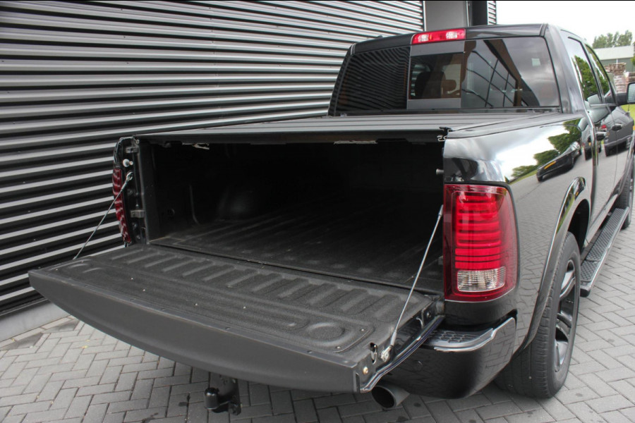 Dodge Ram 1500 5.7 V8 CREW CAB 400PK 2018 SPORT 114DKM JB-EDITON / ALPHINE / 4X4 / 400PK / NAVIGATIE / FULL OPTIONS / LUCHTVERING