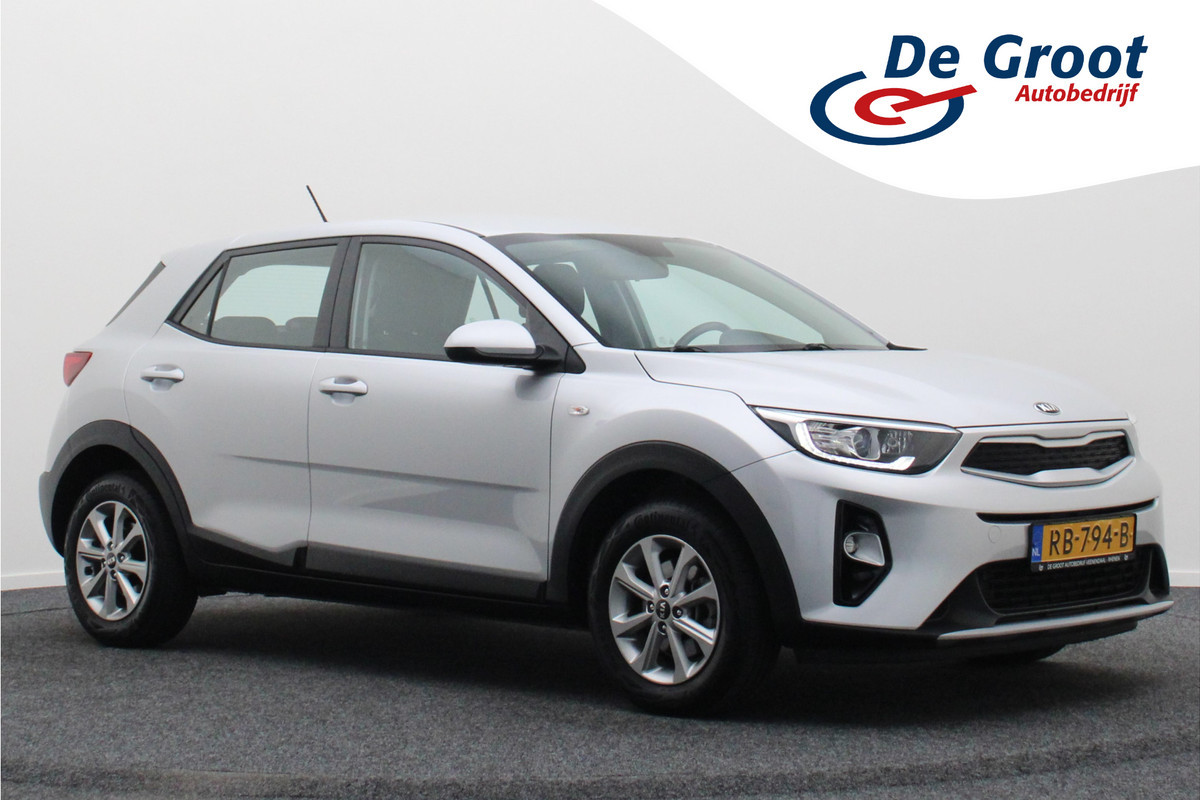 Kia Stonic 1.2 MPi ComfortPlusLine Navigator Camera, Apple Carplay, Navigatie, Cruise, DAB, PDC Kia Stonic 1.2 MPi ComfortPlusLine Navigator Camera, Apple Carplay, Navigatie, Cruise, DAB, PDC