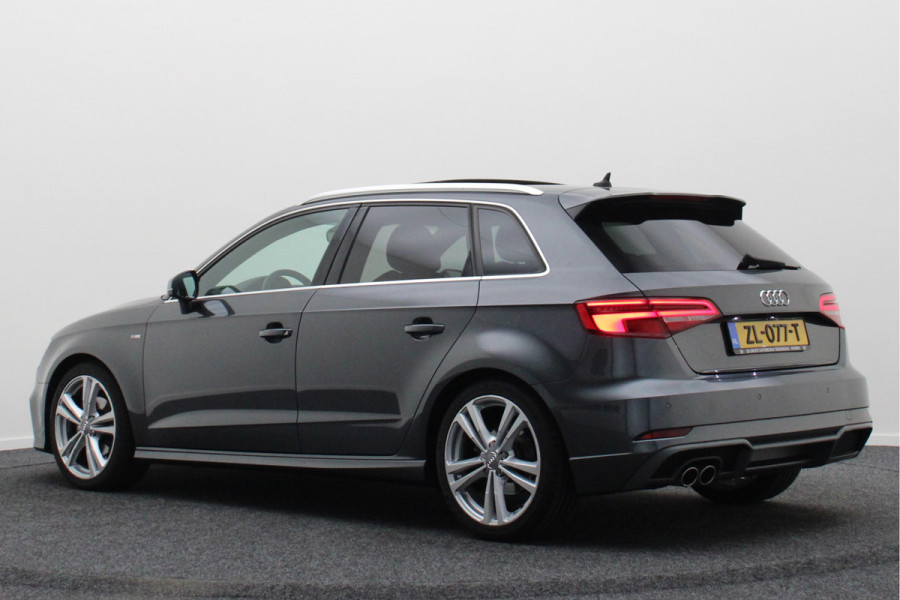 Audi A3 Sportback 35 TFSI CoD Advance Sport Automaat S Line, Panoramadak, Leer, Apple Carplay, Camera, LED