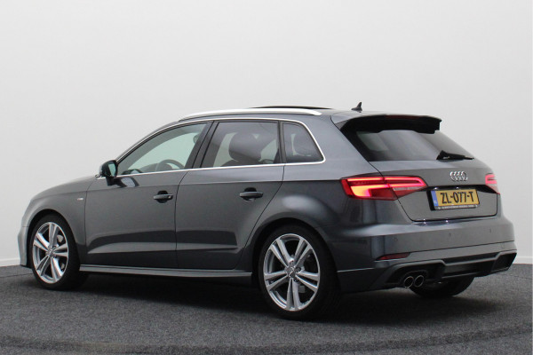 Audi A3 Sportback 35 TFSI CoD Advance Sport Automaat S Line, Panoramadak, Leer, Apple Carplay, Camera, LED
