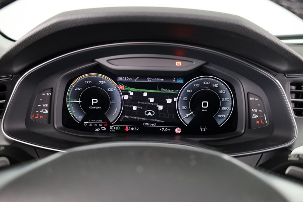 Audi A6 Avant 55 TFSI e quattro Pro Line S Competition 367 pk S-tronic | Navigatie | Panoramadak | Parkeersensoren | Achteruitrijcamera | Stoelverwarming | Bang & Olufsen | S-line |