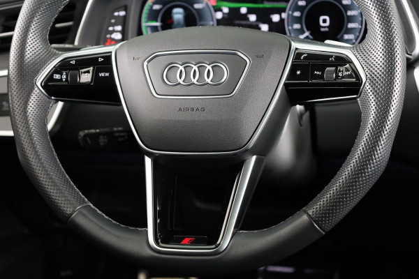 Audi A6 Avant 55 TFSI e quattro Pro Line S Competition 367 pk S-tronic | Navigatie | Panoramadak | Parkeersensoren | Achteruitrijcamera | Stoelverwarming | Bang & Olufsen | S-line |