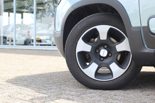 Fiat Panda 1.0 Hybrid Launch Edition Cross