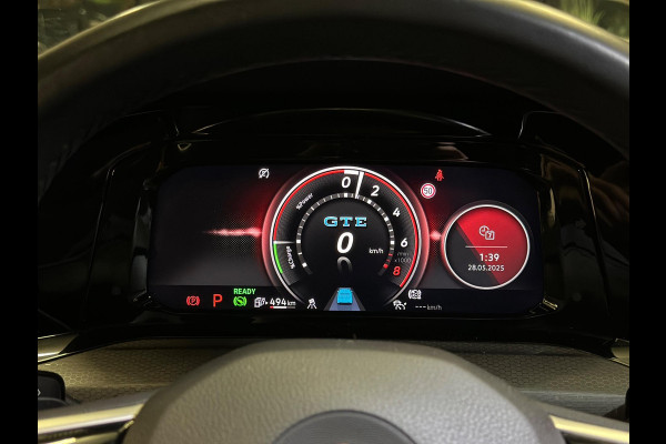 Volkswagen Golf 1.4 eHybrid GTE|PANORAMA|FULL OPTION