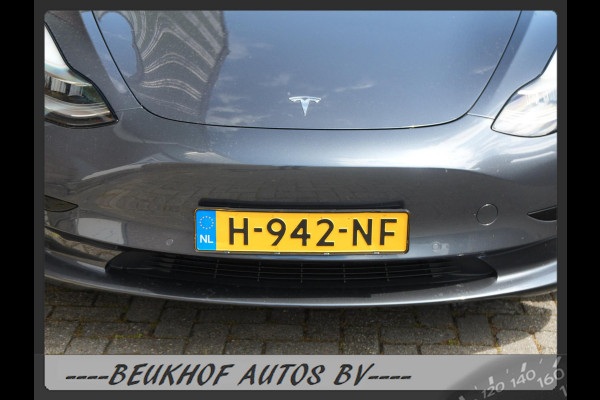 Tesla Model 3 Standard RWD Plus 60 kWh 19inch Pano Cam Leer