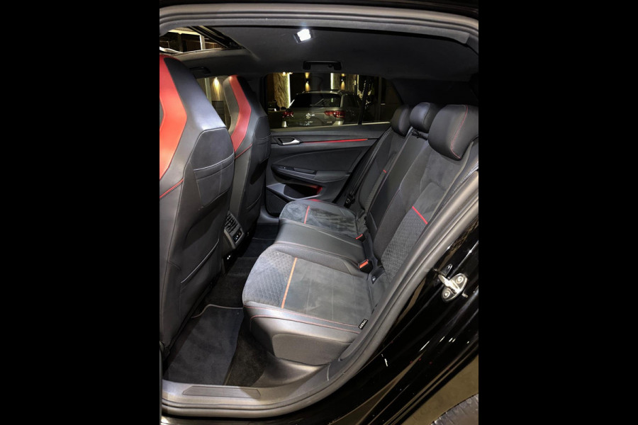 Volkswagen Golf 2.0 TSI GTI CLUBSPORT|PANO|FULL OPTION
