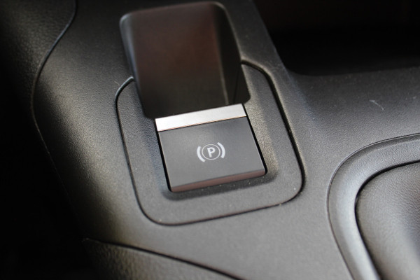 Citroën Berlingo 1.6 BlueHDI Club Cruise Control, Navigatie, Trekhaak, Airco, Stuurwielbediening, Elektronische Handrem
