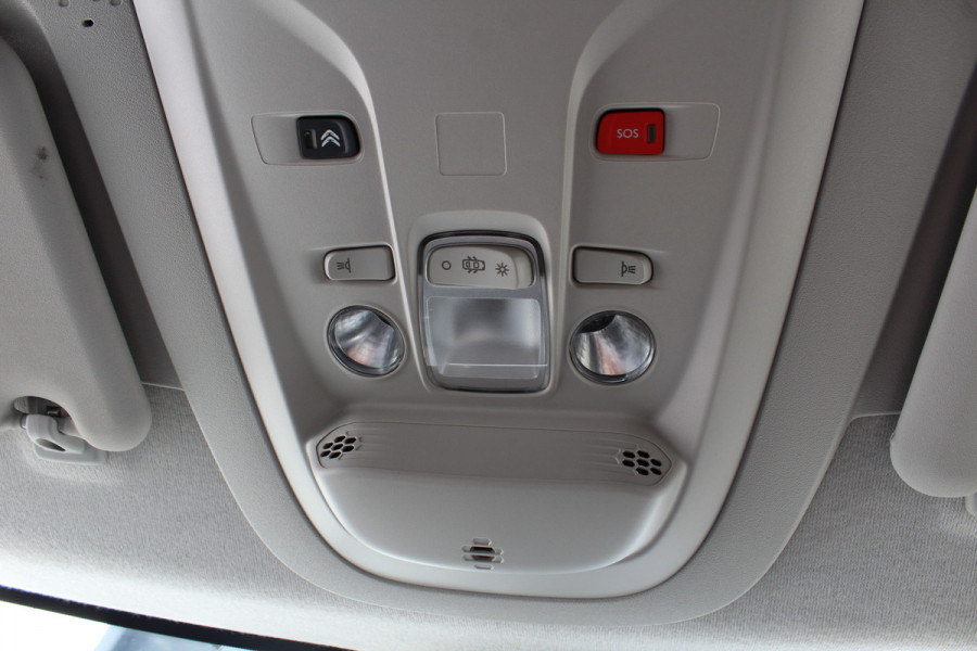 Citroën Berlingo 1.6 BlueHDI Club Cruise Control, Navigatie, Trekhaak, Airco, Stuurwielbediening, Elektronische Handrem