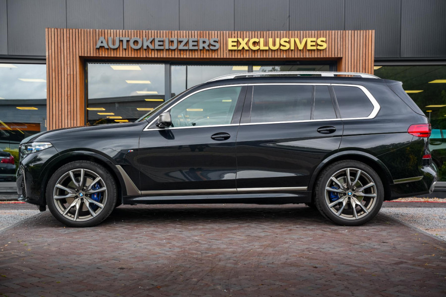 BMW X7 M50d High Executive Panodak Bowers Wilkins Memory 7-Persoons Stoelventilatie ACC Trekhaak