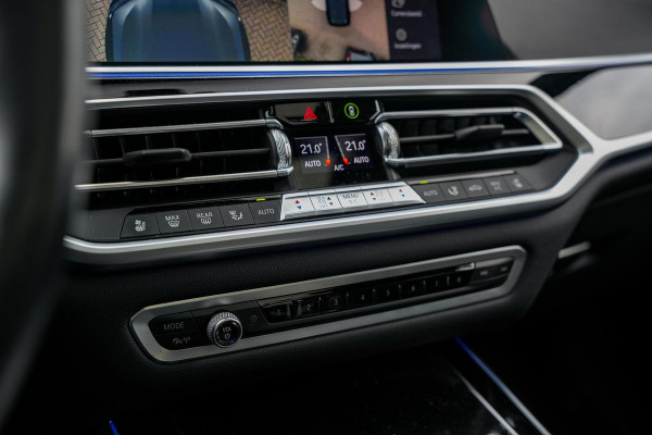 BMW X7 M50d High Executive Panodak Bowers Wilkins Memory 7-Persoons Stoelventilatie ACC Trekhaak