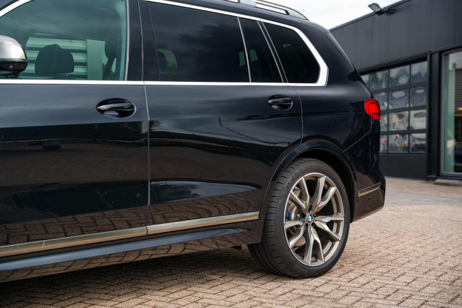BMW X7 M50d High Executive Panodak Bowers Wilkins Memory 7-Persoons Stoelventilatie ACC Trekhaak