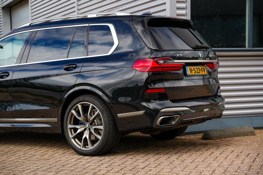BMW X7 M50d High Executive Panodak Bowers Wilkins Memory 7-Persoons Stoelventilatie ACC Trekhaak