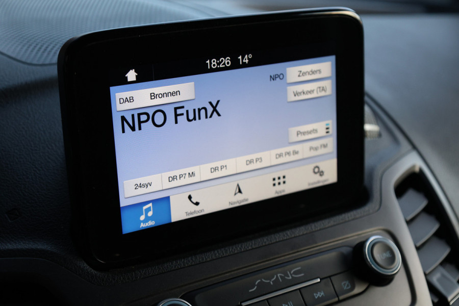 Ford Transit Connect 1.5 EcoBlue 120 PK | ACC | Lane Assist | 3-Zitter | Navigatie | Camera | CarPlay | DAB | PDC | Nieuwe APK | Dealer onderhouden | Onderhoudsbeurt