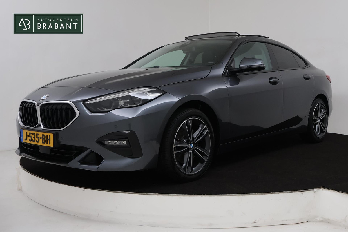 BMW 2 Serie Gran Coupé 218i Executive Edition (PANORAMADAK, ACHTERUITRIJCAMERA, PARKEERSENSOREN, CRUISE, AUTOMAAT) BMW 2 Serie Gran Coupé 218i Executive Edition (PANORAMADAK, ACHTERUITRIJCAMERA, PARKEERSENSOREN, CRUISE, AUTOMAAT)