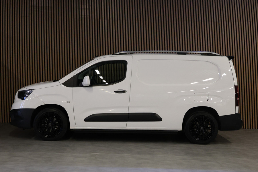 Opel Combo 1.5D L2H1 Innovation | CarPlay | PDC | Airco | Cruise control | DAB | Trekhaak | Treeplanken | Achterspoiler | Nieuwe APK | Dealer onderhouden