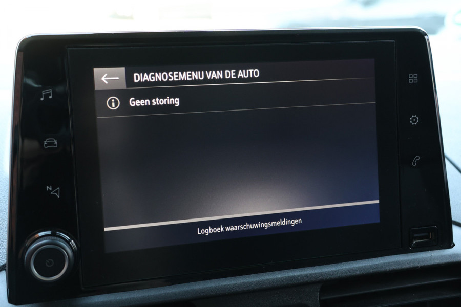 Opel Combo 1.5D L2H1 Innovation | CarPlay | PDC | Airco | Cruise control | DAB | Trekhaak | Treeplanken | Achterspoiler | Nieuwe APK | Dealer onderhouden