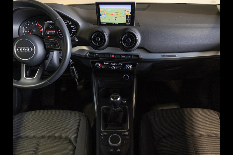 Audi Q2 1.4 TFSI CoD Sport / 150pk / Cruise control / Navigatie