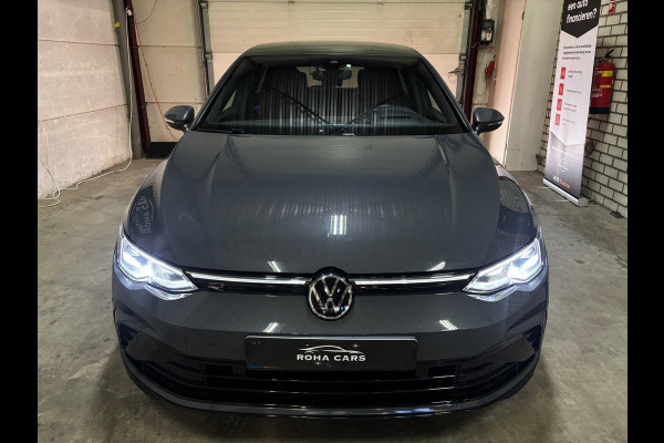 Volkswagen Golf 1.5 eTSI R-Line