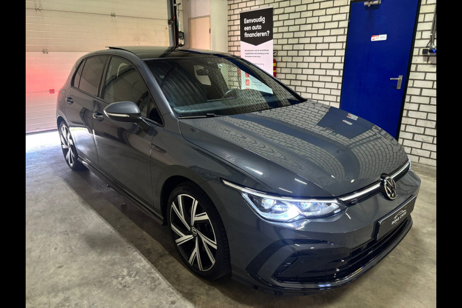 Volkswagen Golf 1.5 eTSI R-Line