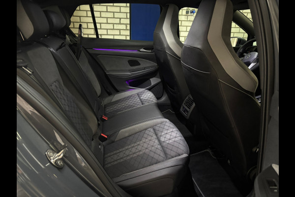 Volkswagen Golf 1.5 eTSI R-Line