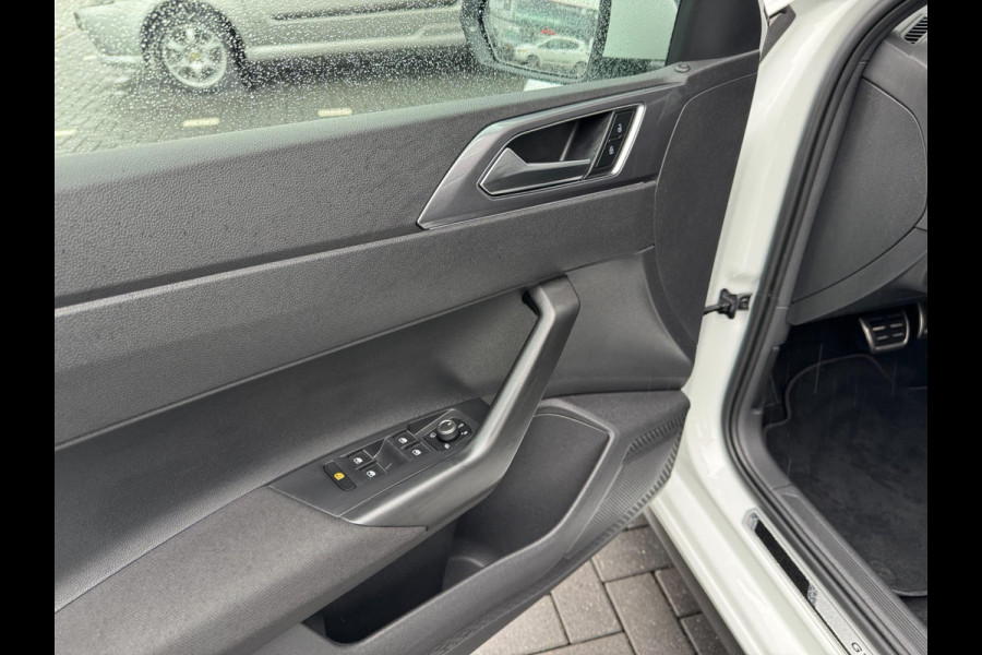 Volkswagen Polo 2.0 TSI GTI Virtual Lane ACC NAV