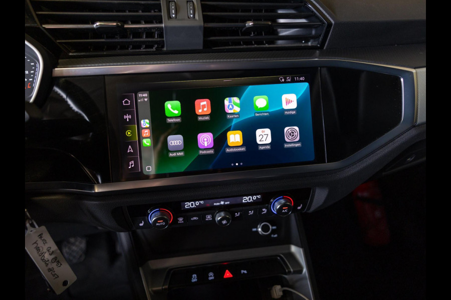 Audi Q3 35 TFSI Pro Line business / 150pk / Apple Carplay / Matrix / Side Assist