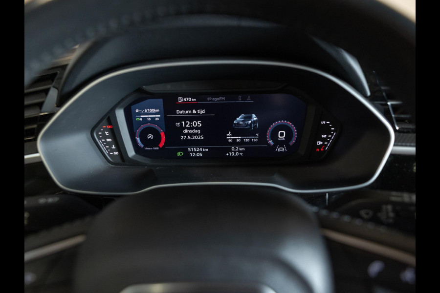Audi Q3 35 TFSI Pro Line business / 150pk / Apple Carplay / Matrix / Side Assist