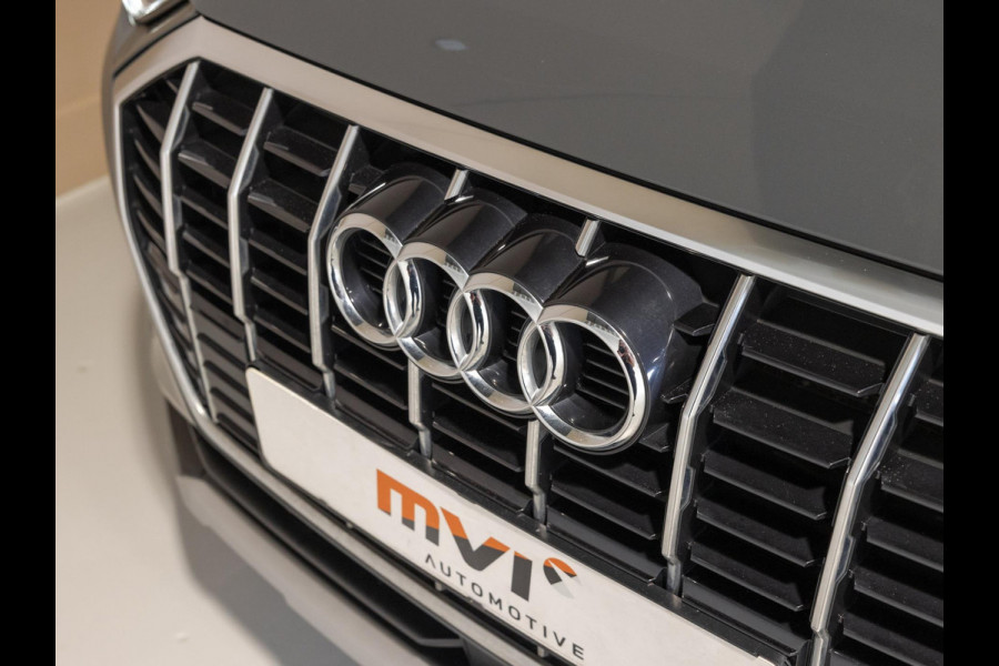 Audi Q3 35 TFSI Pro Line business / 150pk / Apple Carplay / Matrix / Side Assist