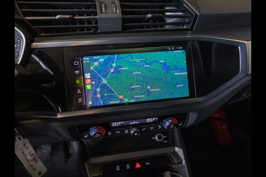 Audi Q3 35 TFSI Pro Line business / 150pk / Apple Carplay / Matrix / Side Assist