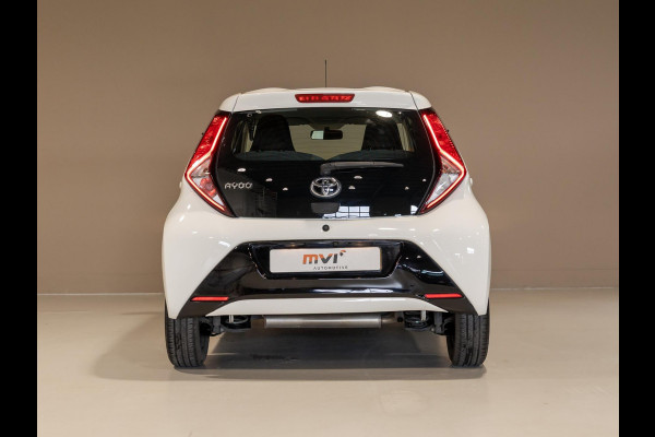 Toyota Aygo 1.0 VVT-i x-play / 72pk / Apple Carplay / Cruise control / Airco