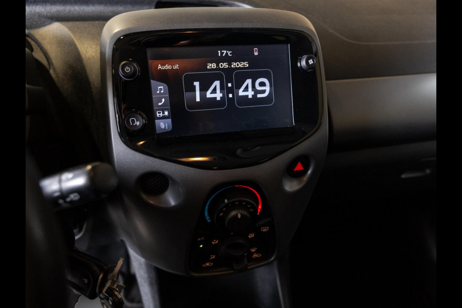 Toyota Aygo 1.0 VVT-i x-play / 72pk / Apple Carplay / Cruise control / Airco