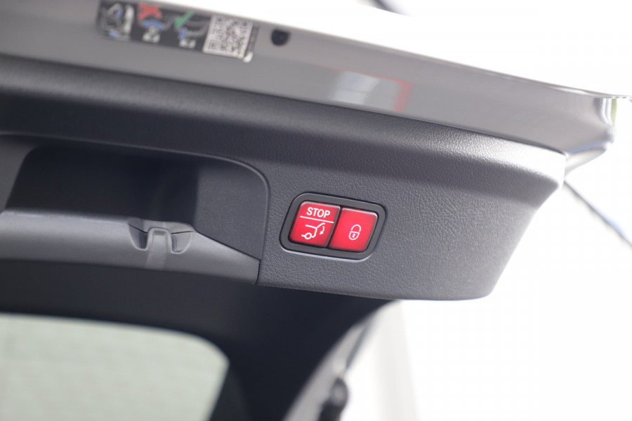 Mercedes-Benz GLE Coupé 400e AMG 4-Matic | 381PK | Luchtvering | Head-up | Carbon | Burmester | Distronic | Pano | Stoelkoeling | Stuurwielverw. | Mercedes-Benz GLE Coupé 400e AMG 4-Matic | 381PK | Luchtvering | Head-up | Carbon | Burmester | Distronic | Pano | Stoelkoeling | Stuurwielverw. |