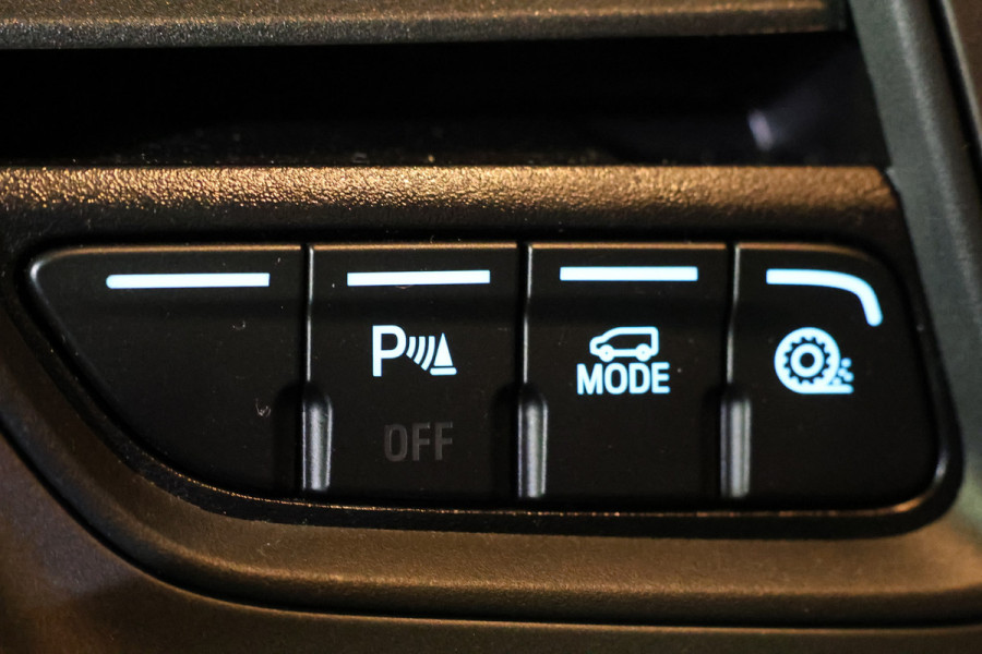 Ford Transit Custom 320 2.0 TDCI L2H1 Raptor Edition | Bi-Xenon | CarPlay | Navigatie | Camera | Stoelverwarming | Dodehoek detector | Lane Assist | DAB | 3-Zitter | Dealer onderhouden | Nieuwe APK
