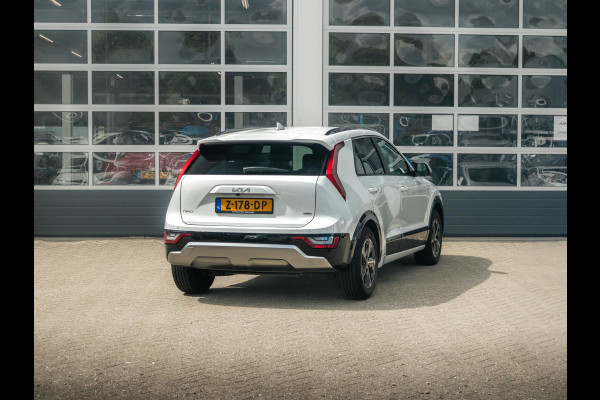 Kia Niro 1.6 GDi Hybrid DynamicPlusLine l Lederen bekleding l Stoelverwarming & stuurwielverwarming l Schuifkantel dak