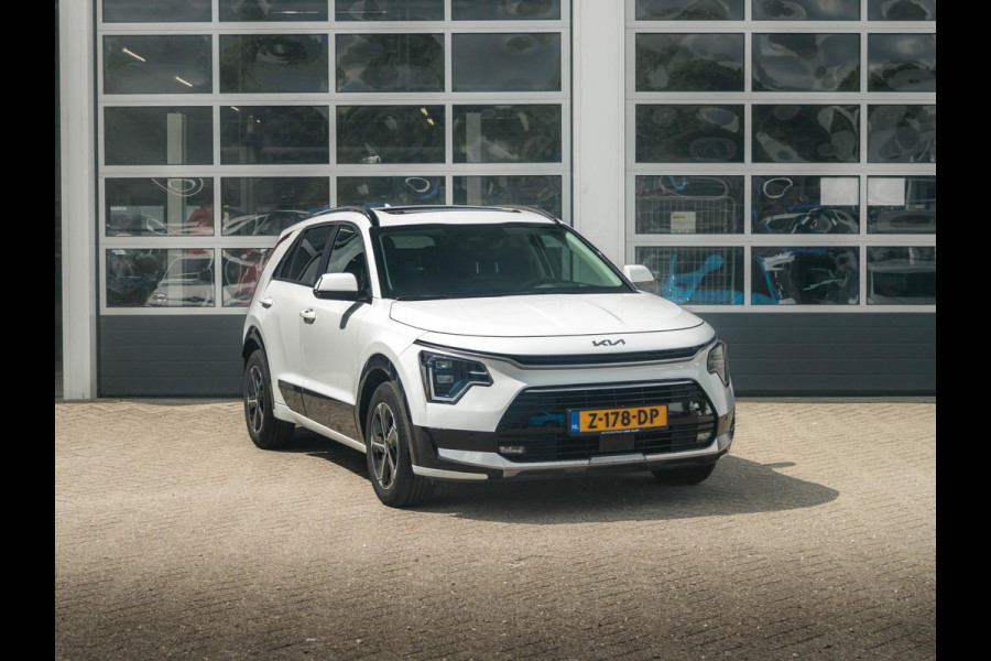 Kia Niro 1.6 GDi Hybrid DynamicPlusLine l Lederen bekleding l Stoelverwarming & stuurwielverwarming l Schuifkantel dak