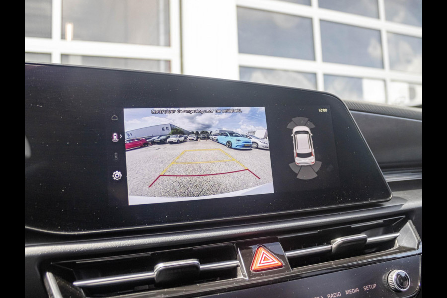 Kia Niro 1.6 GDi Hybrid DynamicPlusLine l Lederen bekleding l Stoelverwarming & stuurwielverwarming l Schuifkantel dak