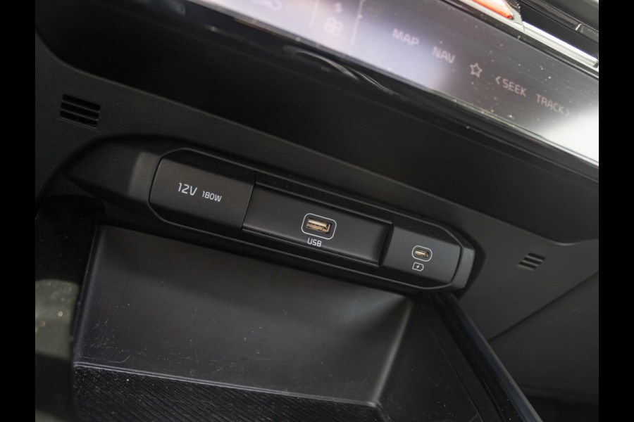 Kia Niro 1.6 GDi Hybrid DynamicPlusLine l Lederen bekleding l Stoelverwarming & stuurwielverwarming l Schuifkantel dak