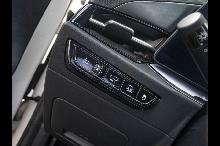 Kia Niro 1.6 GDi Hybrid DynamicPlusLine l Lederen bekleding l Stoelverwarming & stuurwielverwarming l Schuifkantel dak