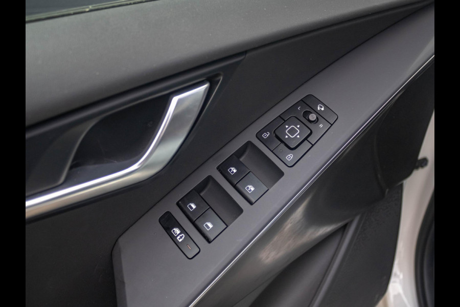 Kia Niro 1.6 GDi Hybrid DynamicPlusLine l Lederen bekleding l Stoelverwarming & stuurwielverwarming l Schuifkantel dak