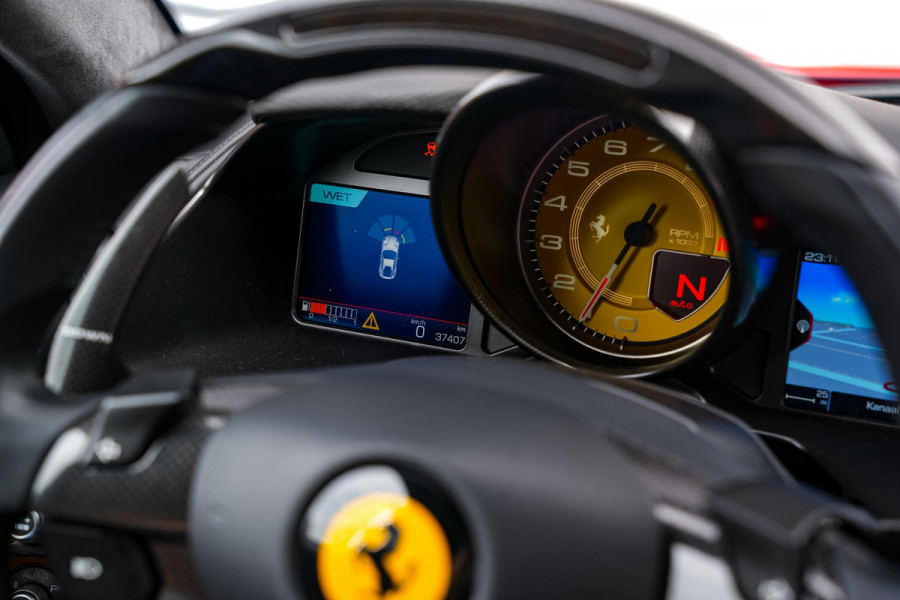Ferrari 812 6.5 V12 Superfast HELE Keramisch Carbon Alcantara Memory V12 800PK!