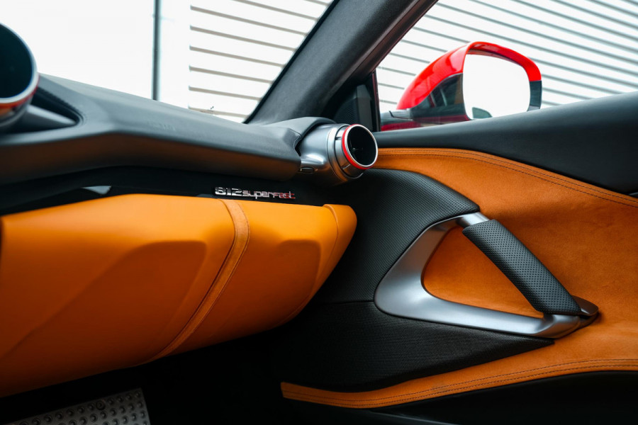 Ferrari 812 6.5 V12 Superfast HELE Keramisch Carbon Alcantara Memory V12 800PK!