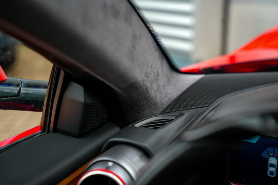 Ferrari 812 6.5 V12 Superfast HELE Keramisch Carbon Alcantara Memory V12 800PK!